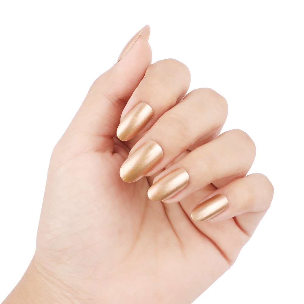 White & Gold Glitter Sparkle Nails | Opalescent Whisper | Danni & Toni