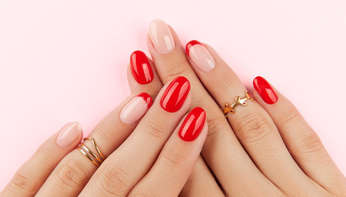 12 Chrome French Tip Nail Ideas for Bright, Shiny Manicures