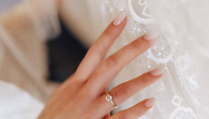 Indian bridal nail art designs